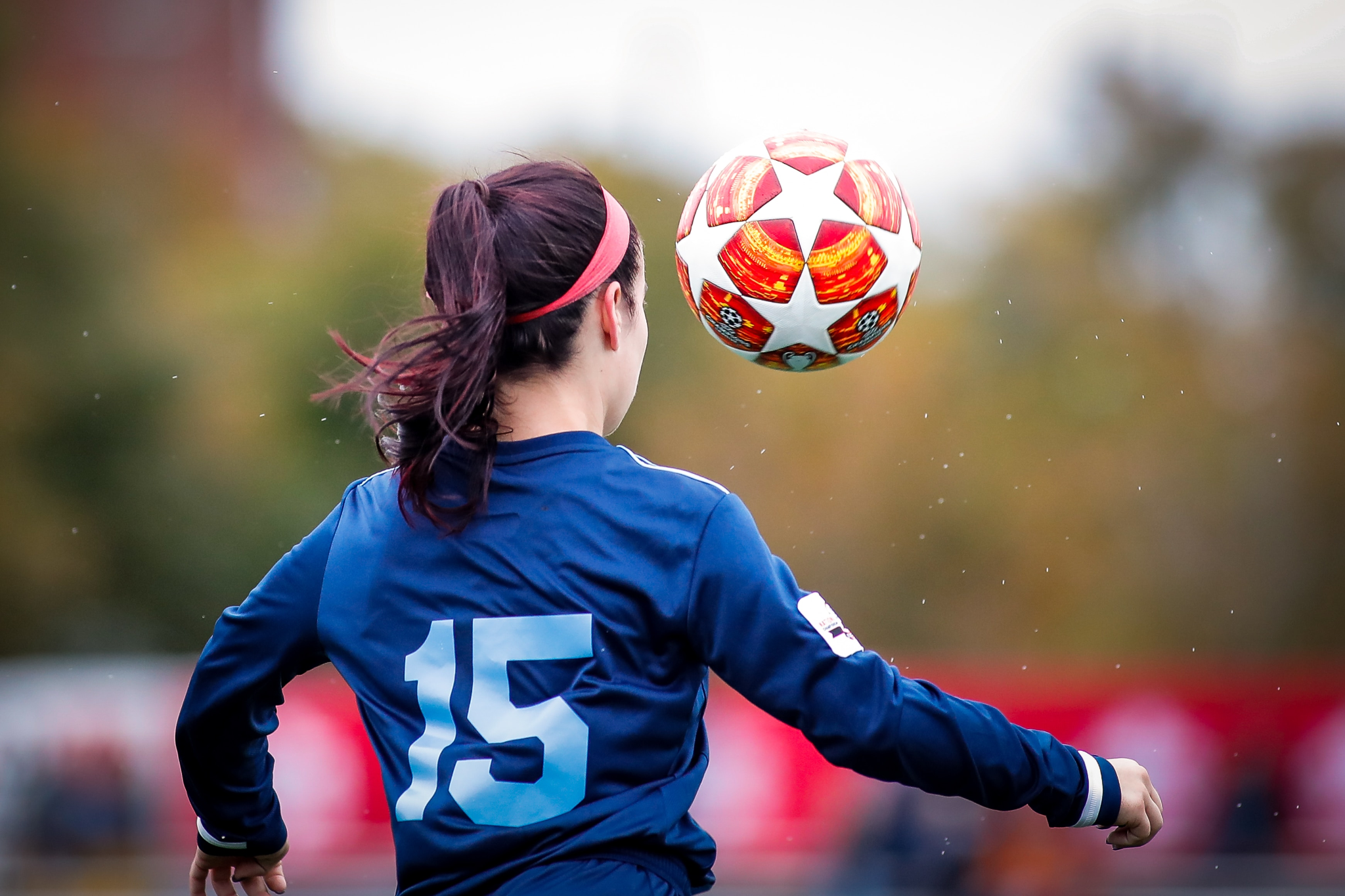 Lessor-du-football-feminin-briser-les-barrieres-et-inspirer-les