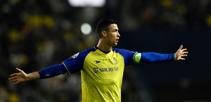 Odion Ighalo détruit Cristiano Ronaldo