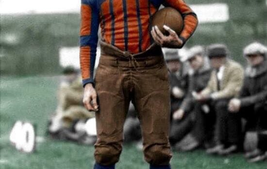 Football Galerie d’images de Red Grange | Anciens joueurs de la NFL
|Pinterest