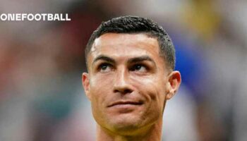 🎥 Cristiano Ronaldo se fait remarquer avec un geste obscène | OneFootball