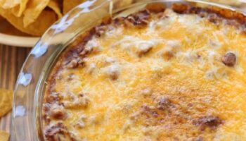 Football Tail de football: trempette au fromage au piment – maman s’efforce
|Pinterest