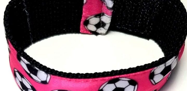 Soccer Soccer Sleeve Scrunchies Pink (pair) from the ORIGINAL USA inventor, Soccer sleeve holders Soccer sleeve ties,Flexers, Soccer Gift, Soccer sleeve scrunch|Pinterest