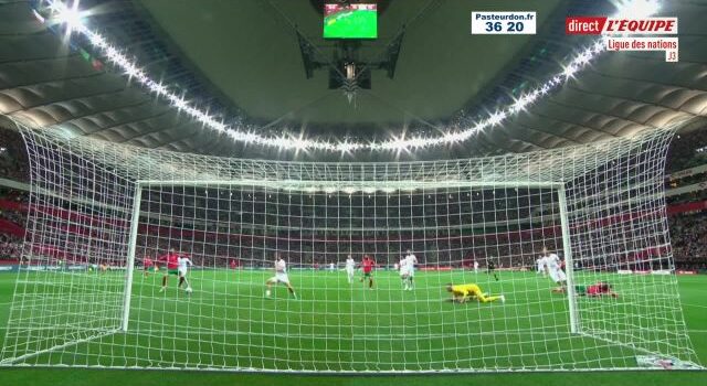 Football Ligue des nations : Le but de Cristiano Ronaldo face à la Pologne