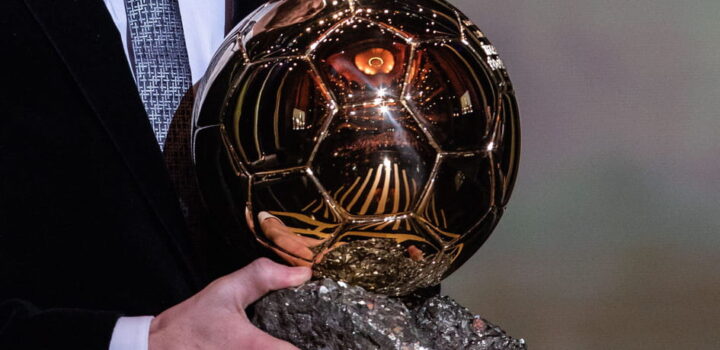 Quand Cristiano Ronaldo donne le Ballon d'or à Mbappé