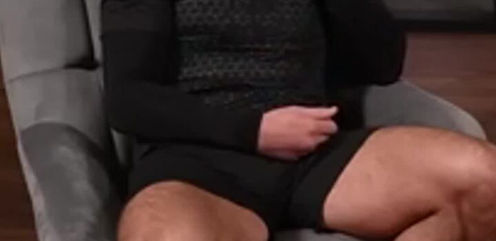 Football: Eh oui, Jack Grealish soutient toujours Aston Villa ! Un méchant un jour, un méchant toujours !… |Tik Tok