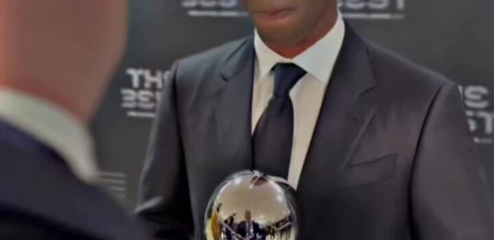 Football: POV: Vinicius Jr remporte le titre de meilleur joueur masculin de la FIFA 2024 … |Tik Tok