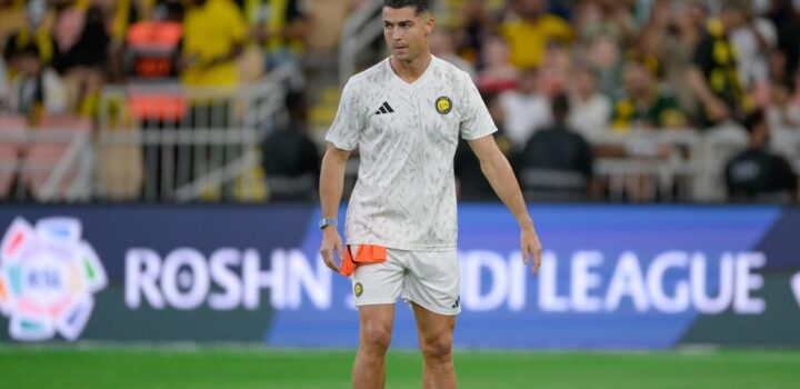 Foot : Cristiano Ronaldo devient le premier footballeur milliardaire