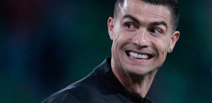 "Trump est une personne qui peut aider à changer le monde" : l'avis politique très tranché de Cristiano Ronaldo