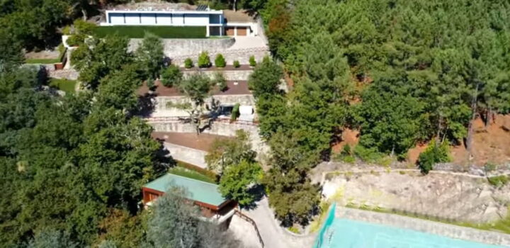 Avec sa floppée de villas et manoirs, l'empire immobilier de Cristiano Ronaldo dépasse ce que vous imaginez