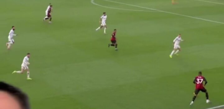 Football: C'est trop grave de défense comme ça… |Tik Tok